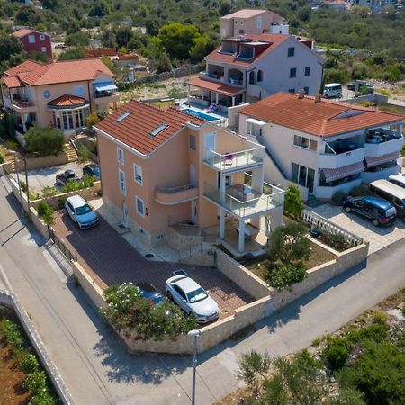 Villa Tea Ražanj 外观 照片