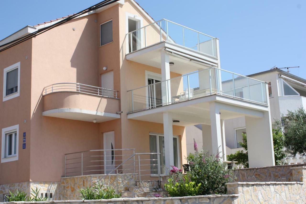 Villa Tea Ražanj 外观 照片